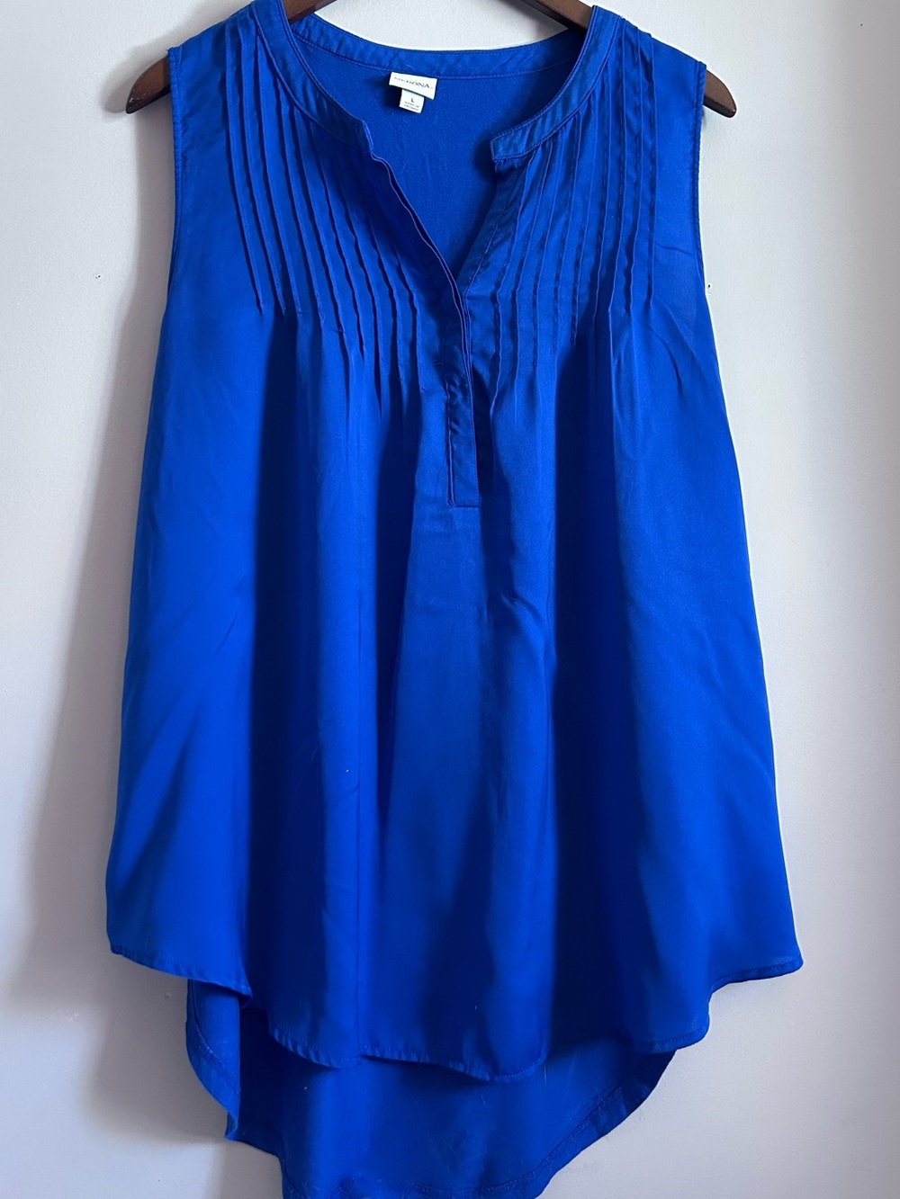 Merona Royal Blue Sleeveless Pleated V-Neck Blouse Size Large